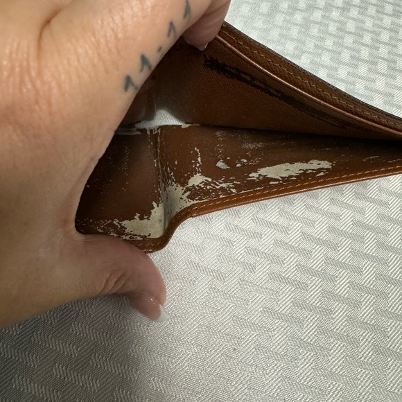 Louis Vuitton wallet - Picture 5 of 8